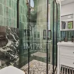 - 2167 - Impact Center *