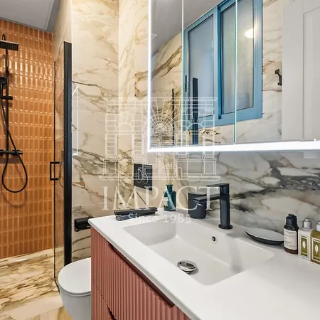 - 2167 - Impact Center Вилла Канны