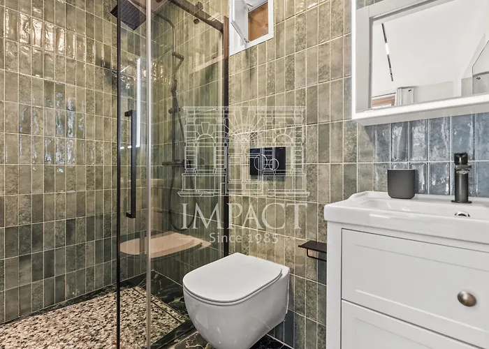 Villa - 2167 - Impact Center