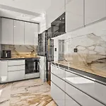 - 2167 - Impact Center Villa Cannes